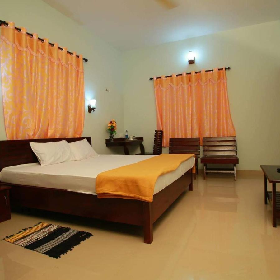 Pknhomestay Kumily Теккаді Екстер'єр фото